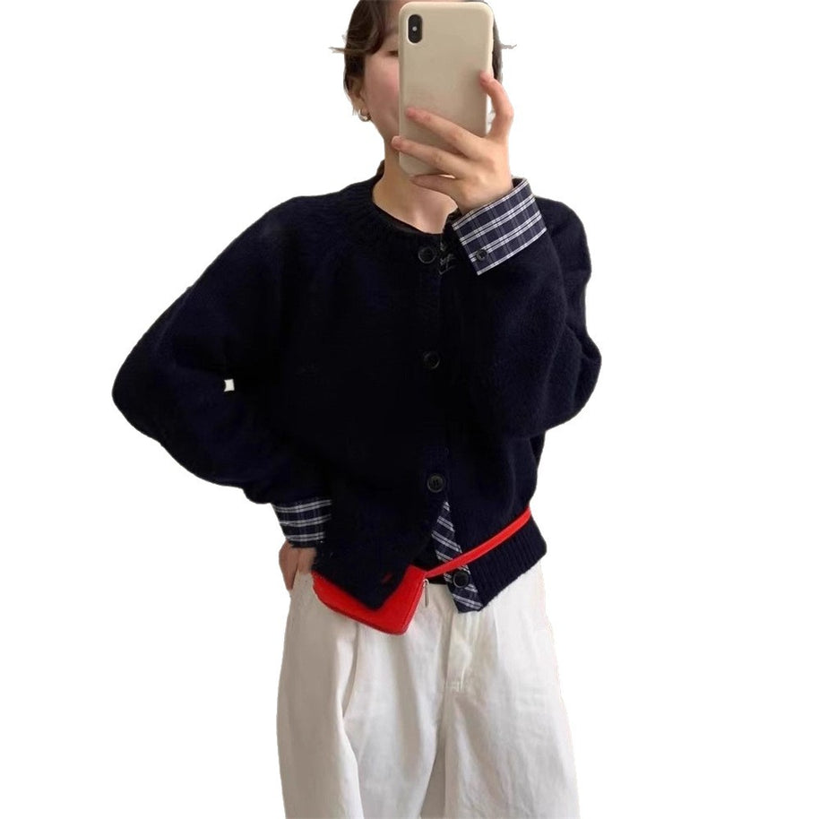 Damen Strickjacke mit eleganten Knopfdetails und hübschem Muster WW