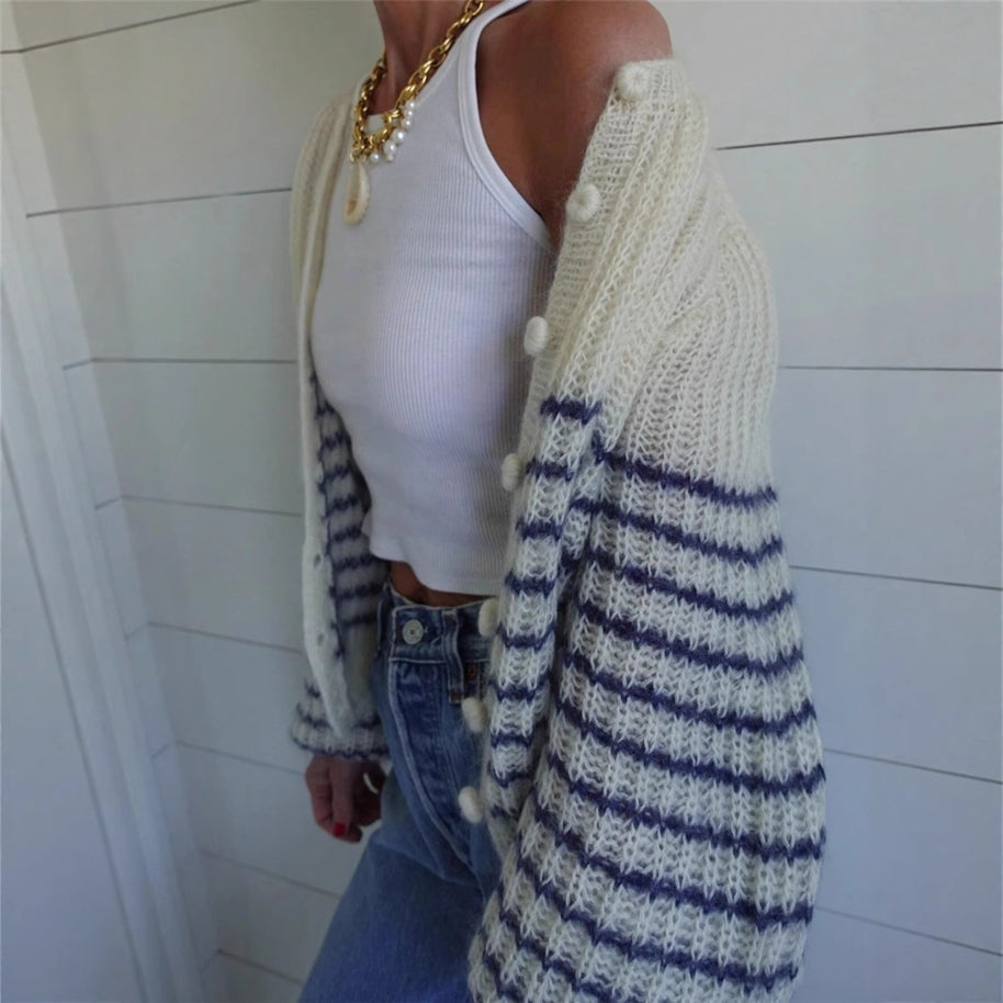 Damen Strickjacke im modernen Ringelmuster und lässigem Schnitt WW