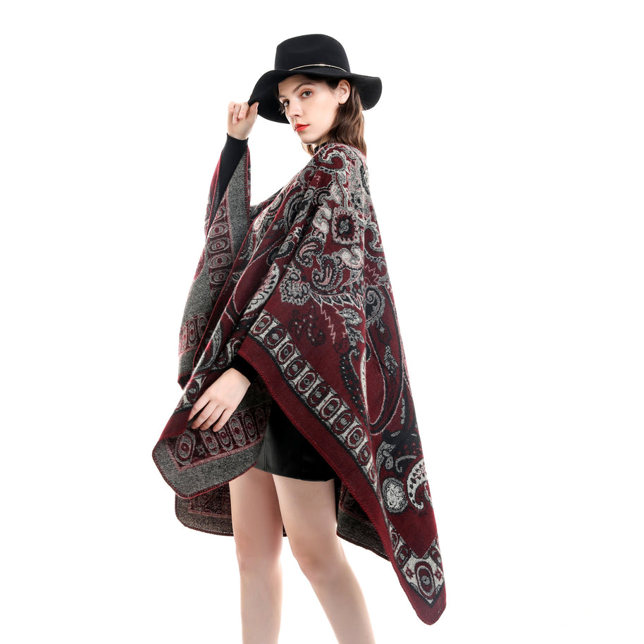 Damen Eleganter Poncho mit kunstvollem floralen Muster und luxuriösem Feel WW