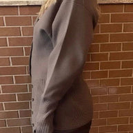 Damen Strickjacke mit v-formigem Ausschnitt und Knopfleiste WW
