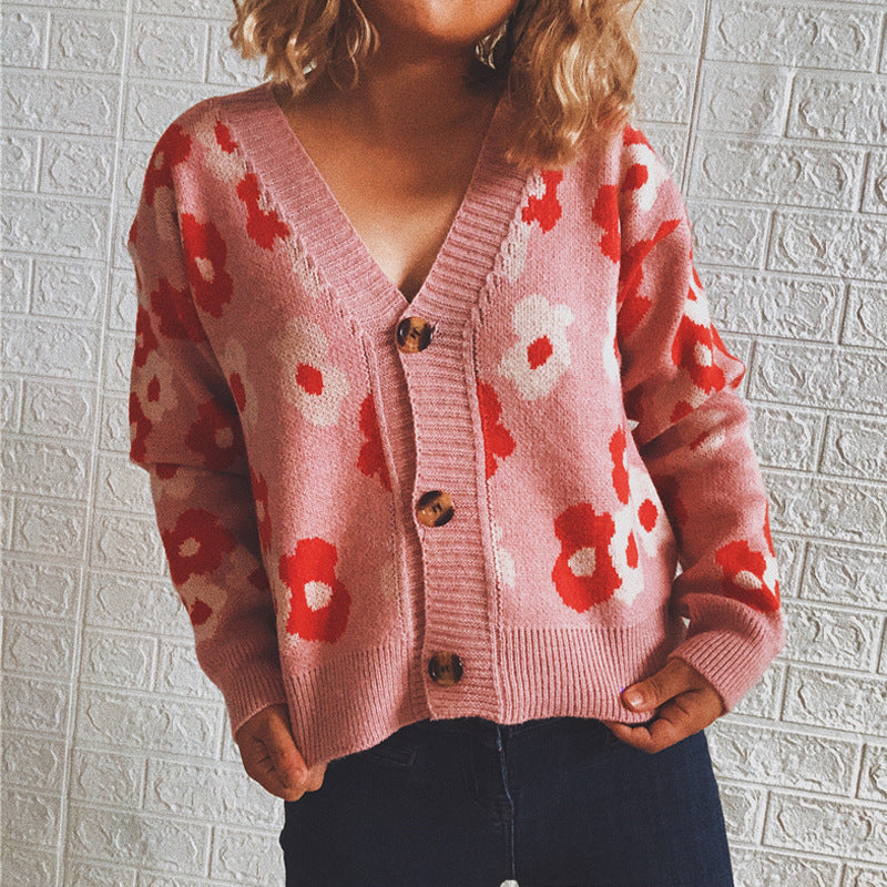 Damen Strickjacke mit floralen Mustern und dekorativen Knöpfen WW