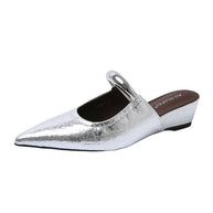 Damen elegante Slingback Mules mit spitzem Zehenbereich und dekorativem Ketten-Detail W&W