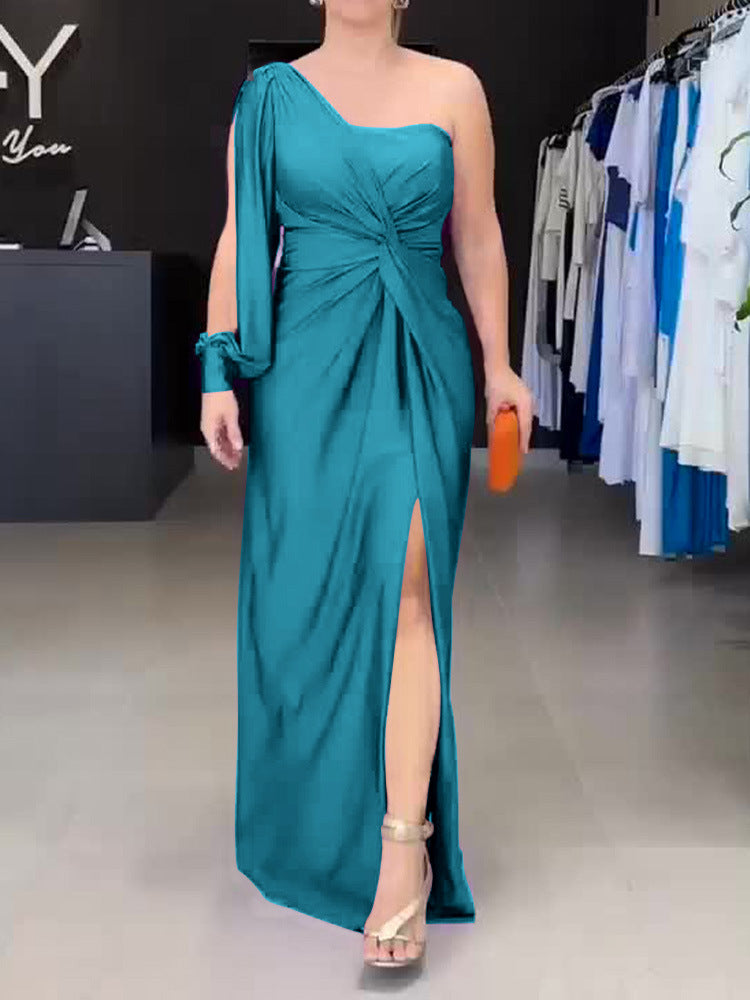 Damen Maxikleid mit asymmetrischem Design und seitlichem Schlitz WW