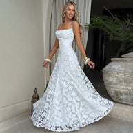 Damen Elegantes Abendkleid mit feinen Blumenmustern und raffinierten Details WW