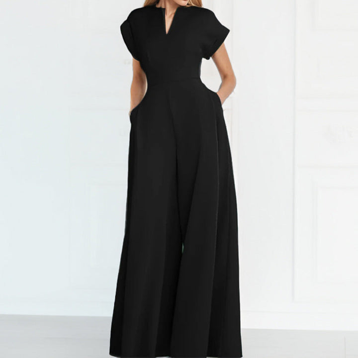 Damen Jumpsuit mit weitem Bein und elegantem Kragen W&W Mode