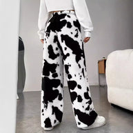 Damen Fleece-Hose im trendigen Kuhmuster WW
