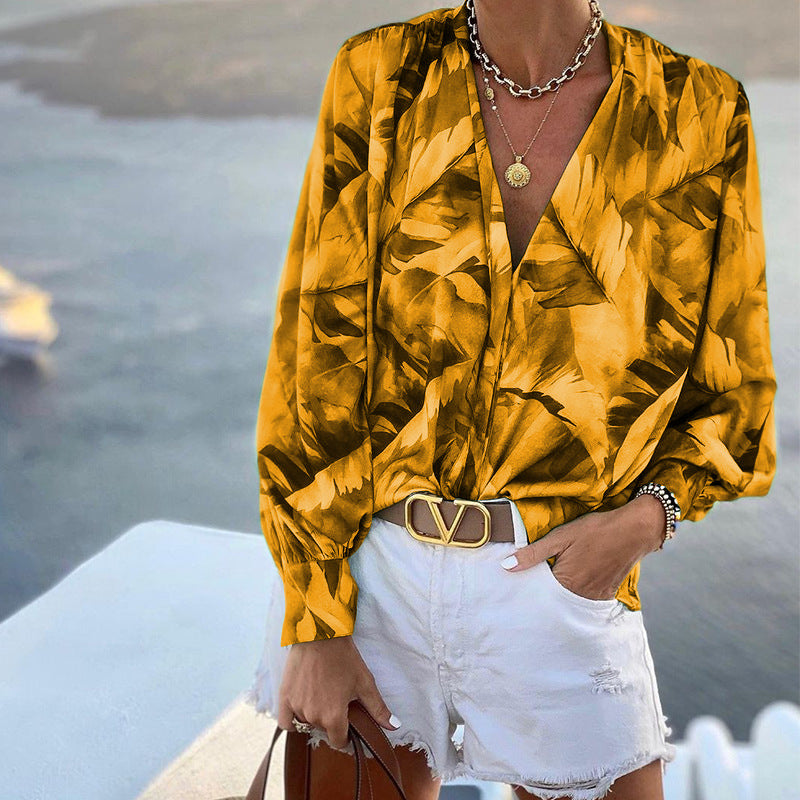 Damen Bluse mit floralem Muster und eleganter Schnittführung W&W Mode