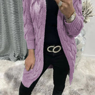 Damen Strickjacke mit tiefen Taschen und kunstvollem Zopfdesign WW