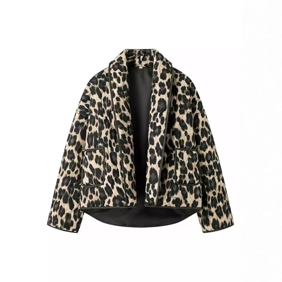 Damen Steppjacke im eleganten Leopardenmuster WW