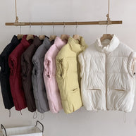 Damen Wattierte Freizeitweste mit hochabschließendem Kragen und praktischen Eingrifftaschen WW