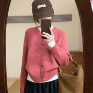 Damen bequemer Strickpullover mit Knopfdetails und überschnittenen Schultern WW