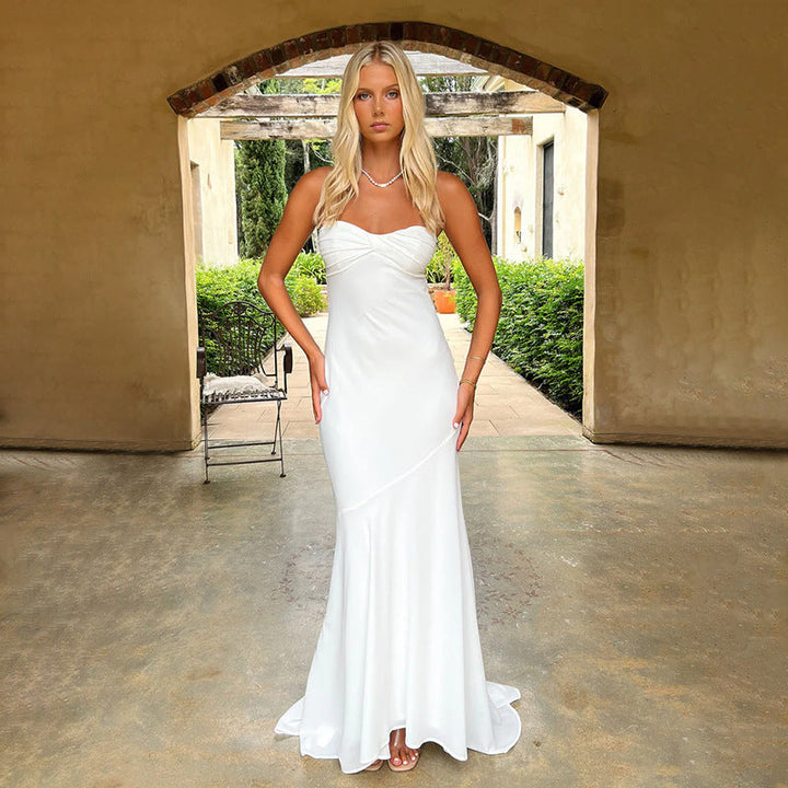 Damen Elegantes trägerloses Maxikleid mit fließendem Schnitt und kurvenbetontem Design W&W Mode