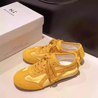 Damen Sneakers aus atmungsaktivem Wildleder mit modischen Schnürdetails WW