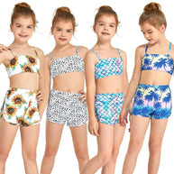 Mädchen Bikini-Set mit modischem Crop-Oberteil und hoch geschnittenen Shorts WW