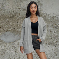 Damen Strickjacke mit großen Taschen und lässigem Schnitt WW