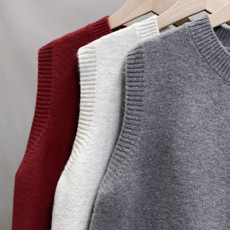 Damen Strickweste mit Knopfdetails und seitlichen Taschen WW
