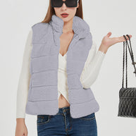 Damen Steppweste mit hohem Kragen und trendigem Schnitt WW