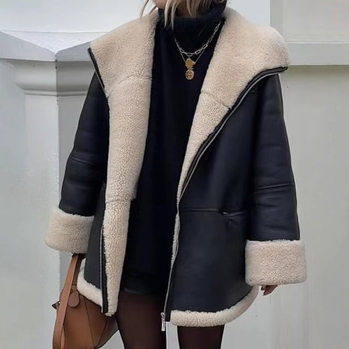 Damen angesagte Kunstlederjacke mit kuscheligem Innenfutter WW