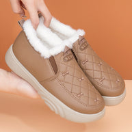 Damen Bequeme und warmgefütterte Slip-On Freizeitschuhe WW