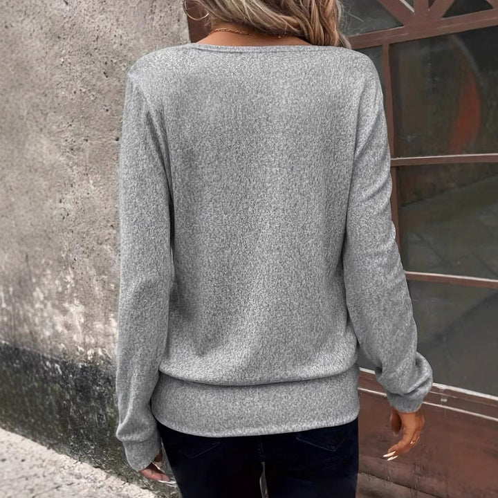 Damen eleganter Pullover mit V-Ausschnitt und schickem Details W&W Mode