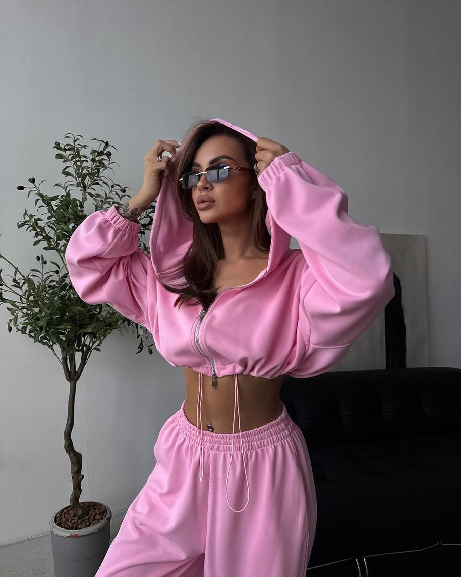 Damen sportliches Zweiteiler-Set mit cropped Kapuzenpullover und weitem Hosen WW
