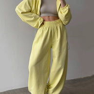 Damen sportliches Zweiteiler-Set mit cropped Kapuzenpullover und weitem Hosen WW