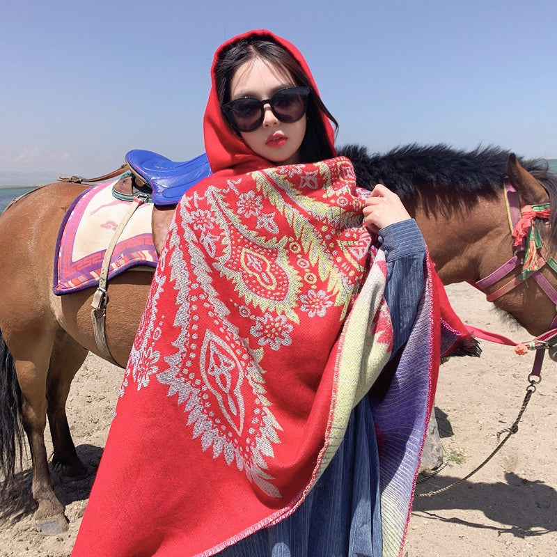 Damen Poncho mit Kapuze und kunstvollem Paisleymuster WW