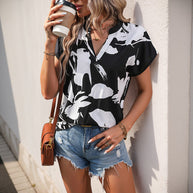 Damen Bluse im modernen grafischen Design WW