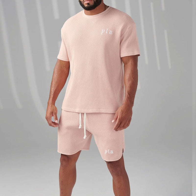Herren Sportliches Freizeit-Outfit mit lockerer Passform und luftiger Textur WW