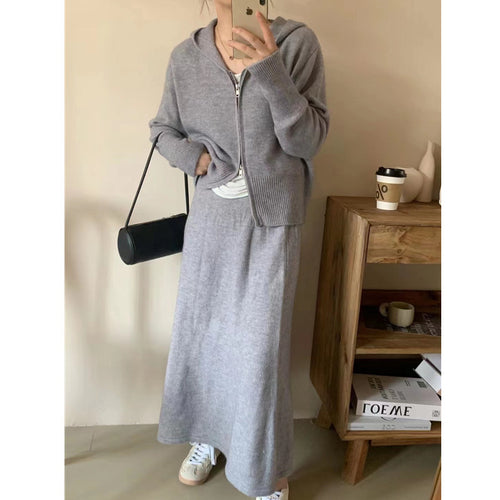 Damen bequeme Strickjacke mit Kapuze und eleganten Details WW