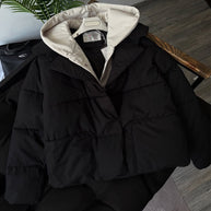 Damen Steppjacke mit großzügiger Kapuze und modernem Schnitt WW