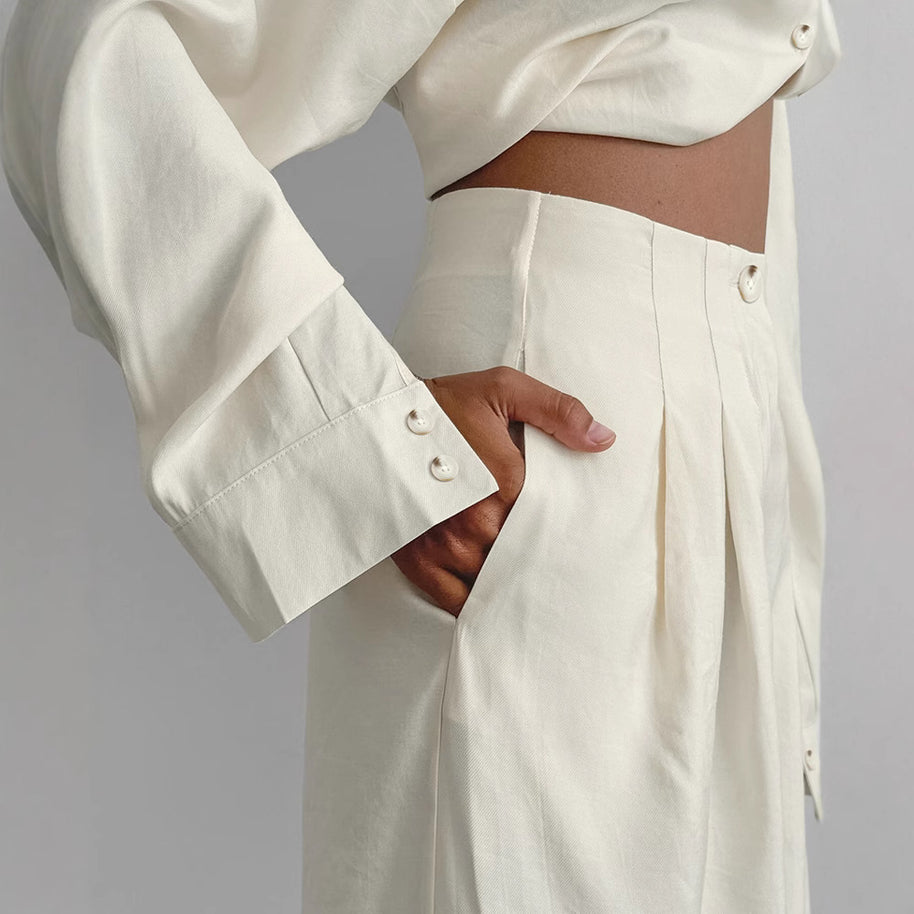 Damen bequemer Schlafanzug mit Knopfleiste und kurzen Hosen WW