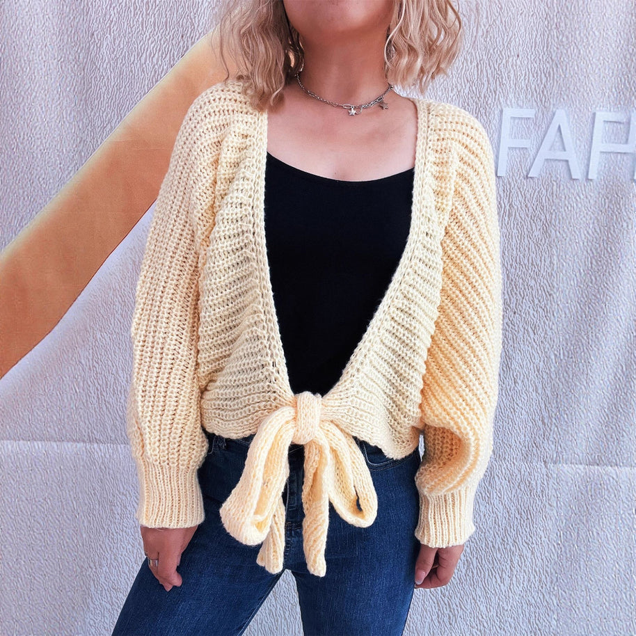 Damen Strickjacke mit verspieltem Bindegürtel und voluminösen Ärmeln WW