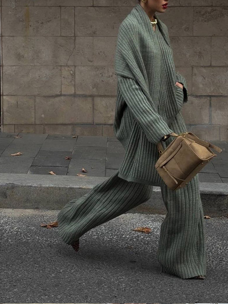 Damen Strickanzug mit lässigem und modernem Schnitt WW