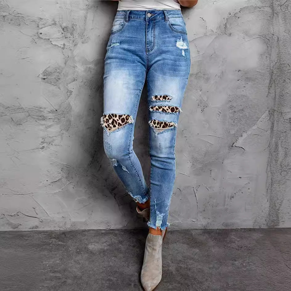 Damen Skinny Jeans mit aufregenden Destroyed-Details WW