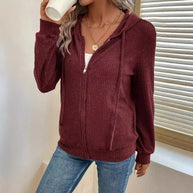 Damen gemütliche Kapuzenjacke im stylischen Rippstrickdesign WW