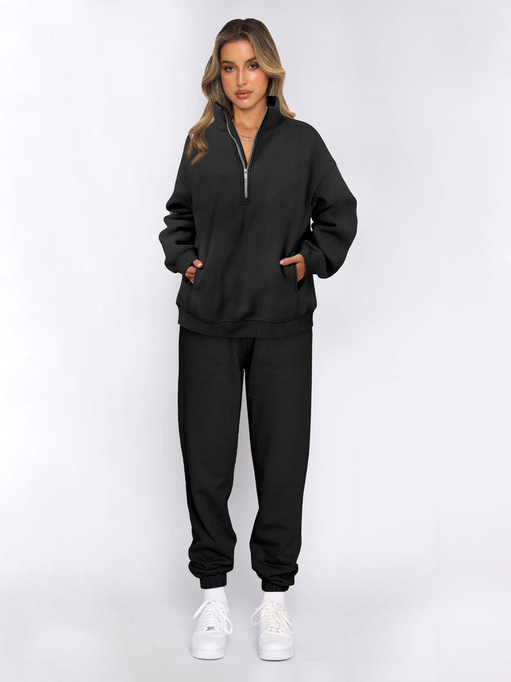 Damen sportliches Set mit Stehkragen und praktischem Reißverschluss W&W Mode