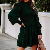 Damen Sommerliches Mini-Kleid mit Raffungen und Puffärmeln WW