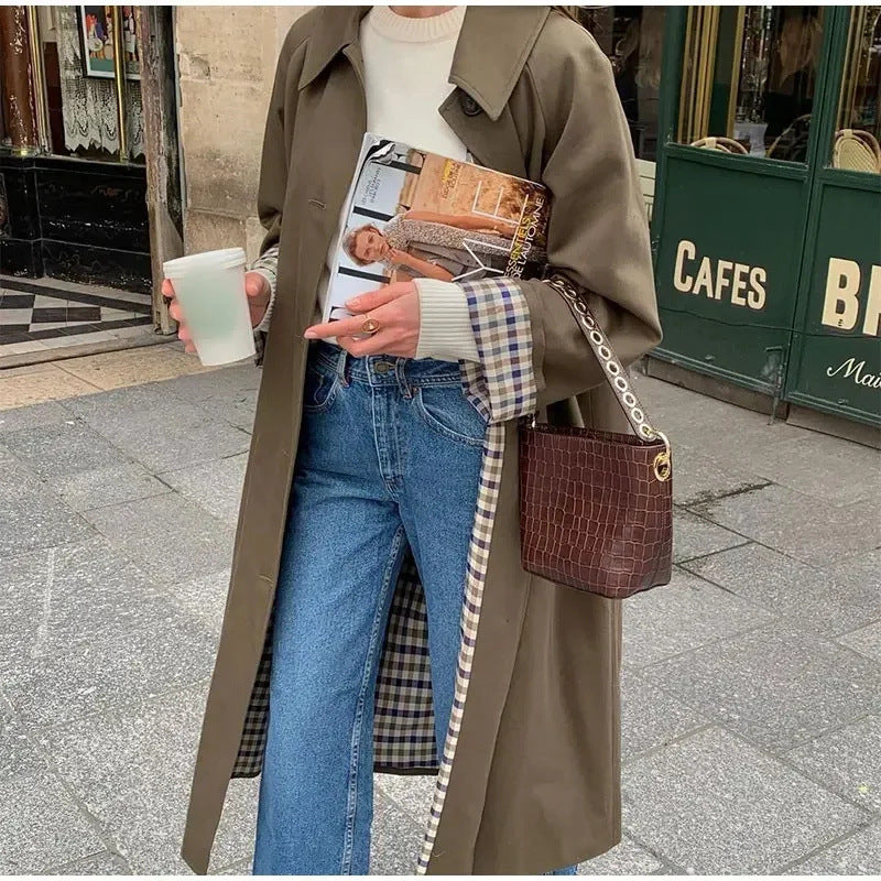 Damen eleganter Trenchcoat mit schmalem Schnitt und praktischen Taschen WW