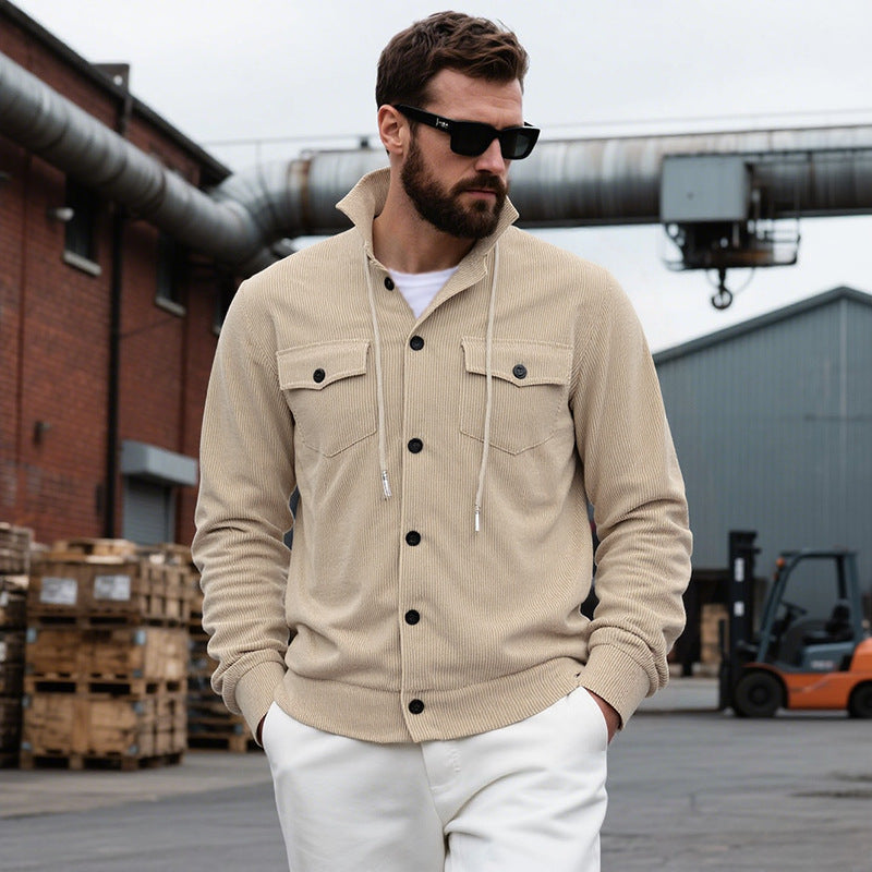 Herren lässige Strickjacke mit praktischen Brusttaschen und modernem Stehkragen WW