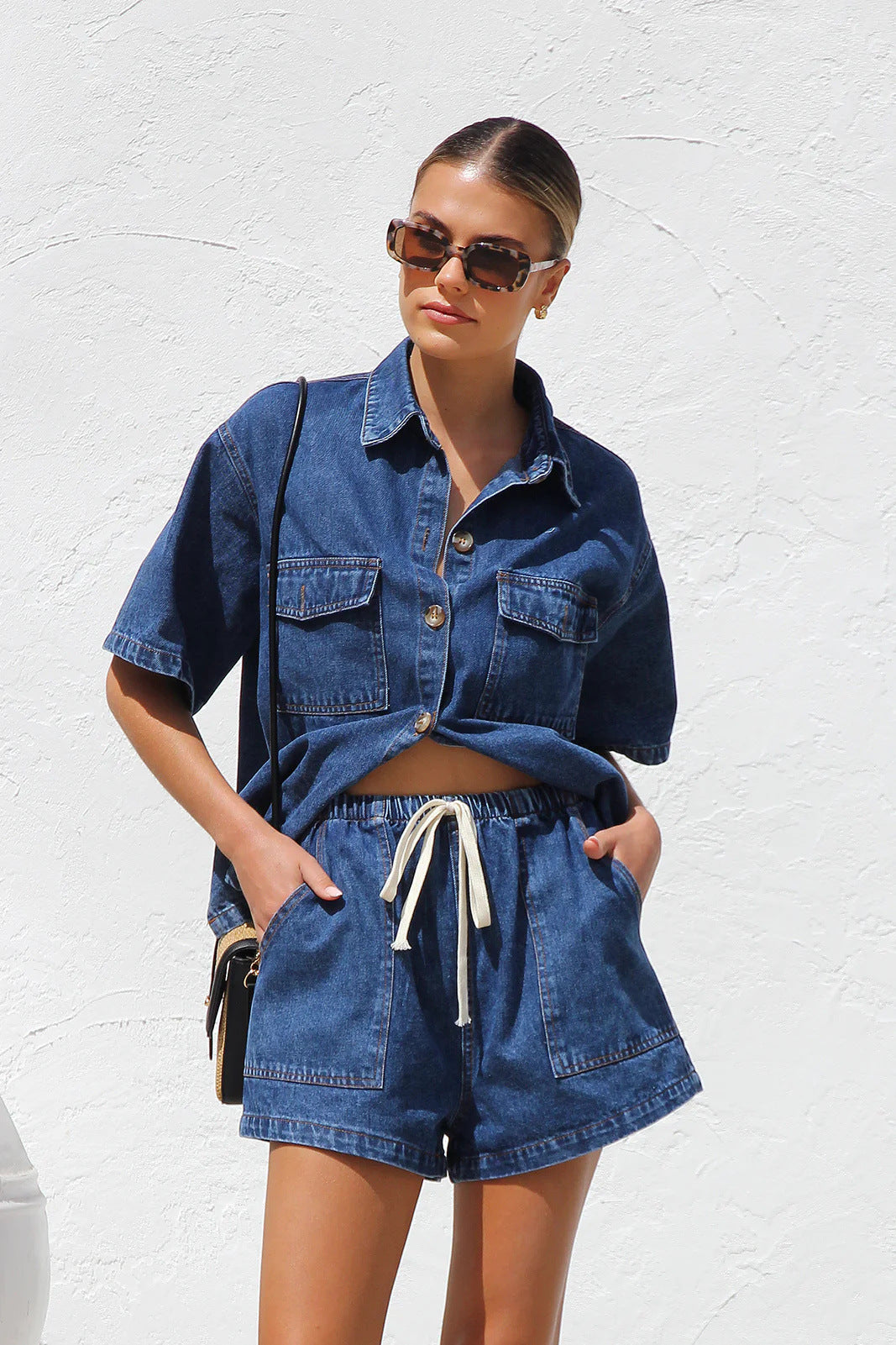 Damen Denim-Crop-Top und Shorts-Set mit praktischen Taschen und lässigem Schnitt WW