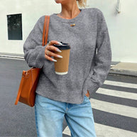 Damen Bequemer Pullover aus feiner Strickqualität mit zeitlosem Rundhalsausschnitt WW