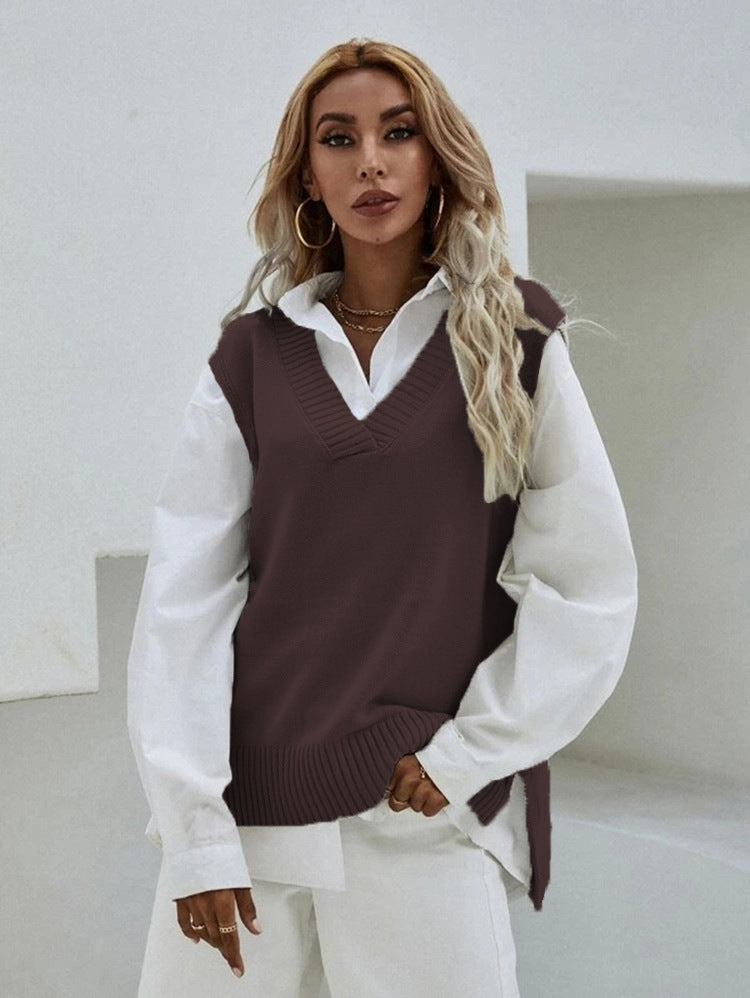 Damen Strickweste mit V-Ausschnitt und modernen Details WW