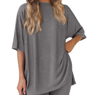 Damen Bequeme Oversized T-Shirt mit Seitenschlitzen WW