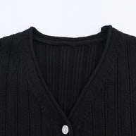 Damen Strickjacke mit Rippstruktur und eleganten Knopfdetails WW
