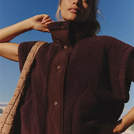 Damen Sportliche Fleece-Jacke mit hohem Kragen und Weitenregulierung WW