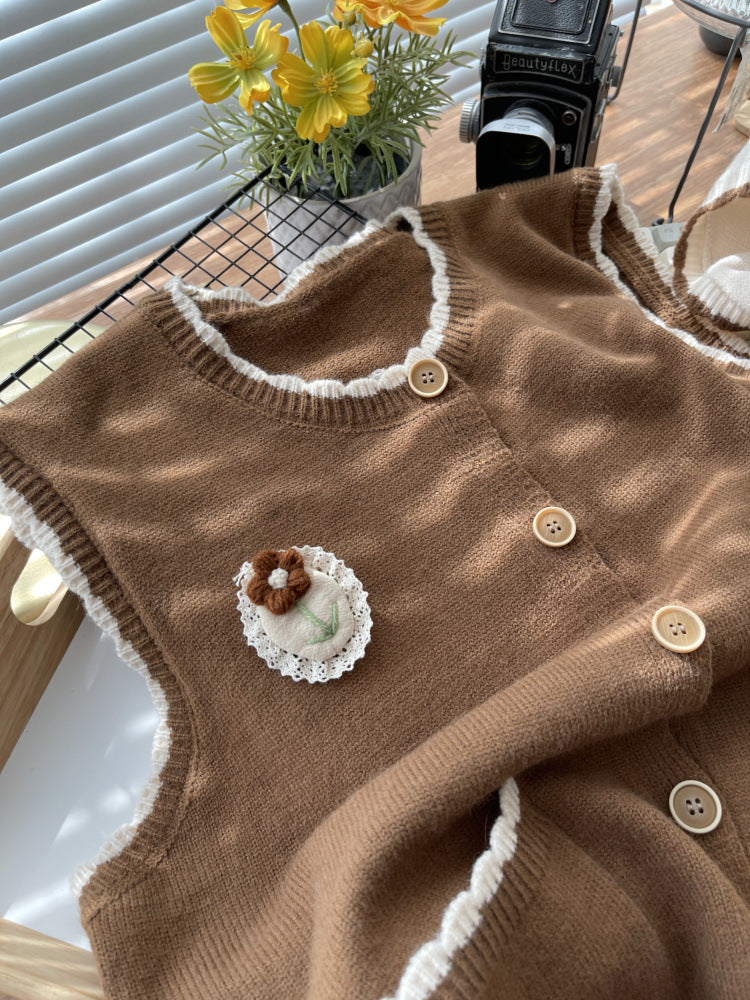 Damen Strickweste mit kontrastierenden Details und Taschen WW