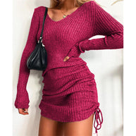 Damen Strickkleid mit figurbetontem Schnitt und Raffungen WW
