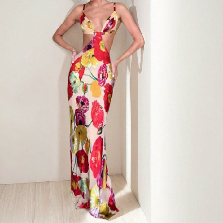Damen Maxikleid mit raffiniertem Cut-Out-Design und floralen Akzenten W&W Mode