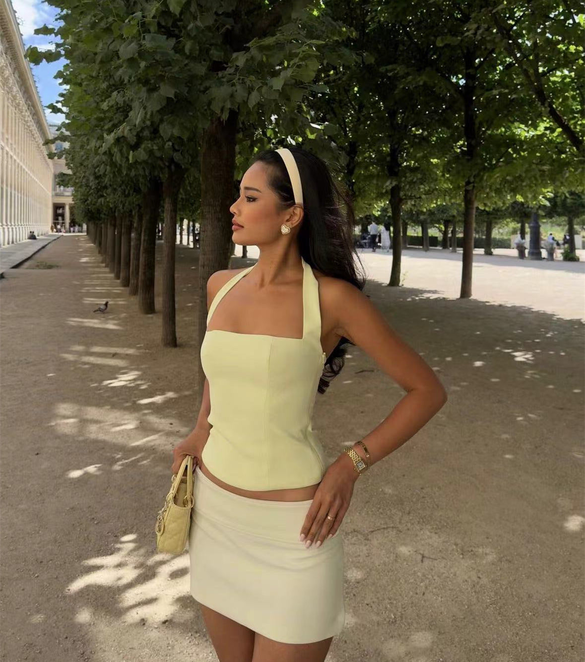 Damen Stilvolles Neckholder-Top mit figurbetontem Schnitt und elegantem Design WW